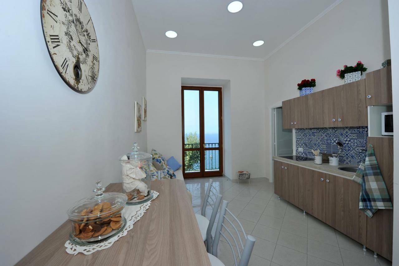 Mavi Apartments Пьяно-ди-Сорренто Экстерьер фото